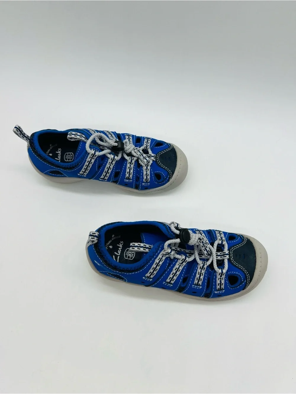 Clarks Blue and White Kids Water Resistant Hiking Sandals Size 11.5W